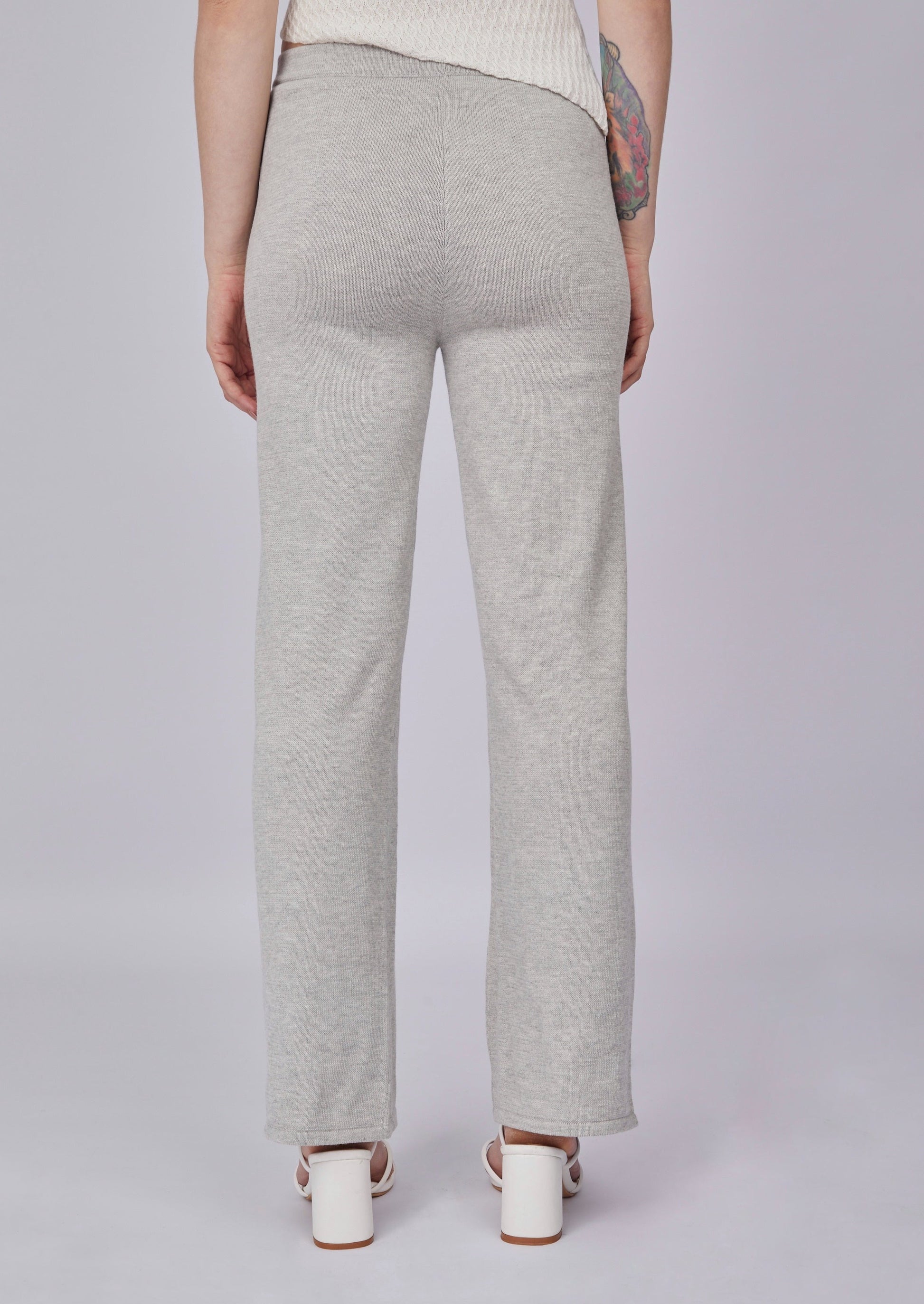 GAIAM, Pants & Jumpsuits, Nwt Gaiam Opal Print Bright White Highrise  Pocket Legging M
